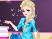 Elsa College Dress Up