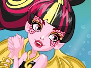 Glowsome Ghoulfish Draculaura