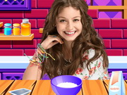 Soy Luna Cooking Cookies