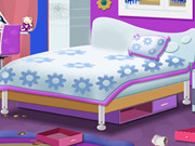 Pregnant Ariel Room Makeover