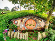 Gfg Hobbit Hole Escape